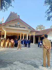 Apel Pagi Awali Pekan Kerja, Lurah Ajak Semarakkan HUT ke-81 Kemerdekaan RI